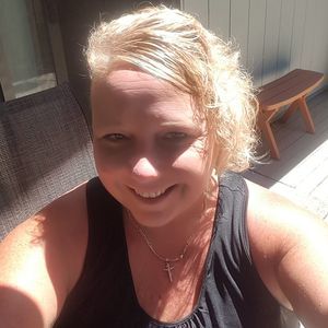 Meet your Posher, Pam